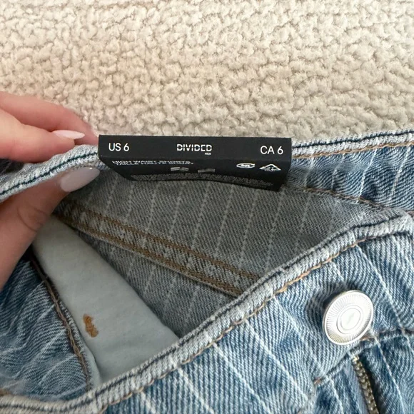 H&M “High denim short” - Picture 4 of 5